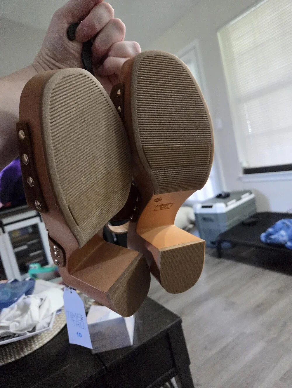 Time And TRU Women's Tan Suede Platform Wedge Sandals Heels Size 10 Women